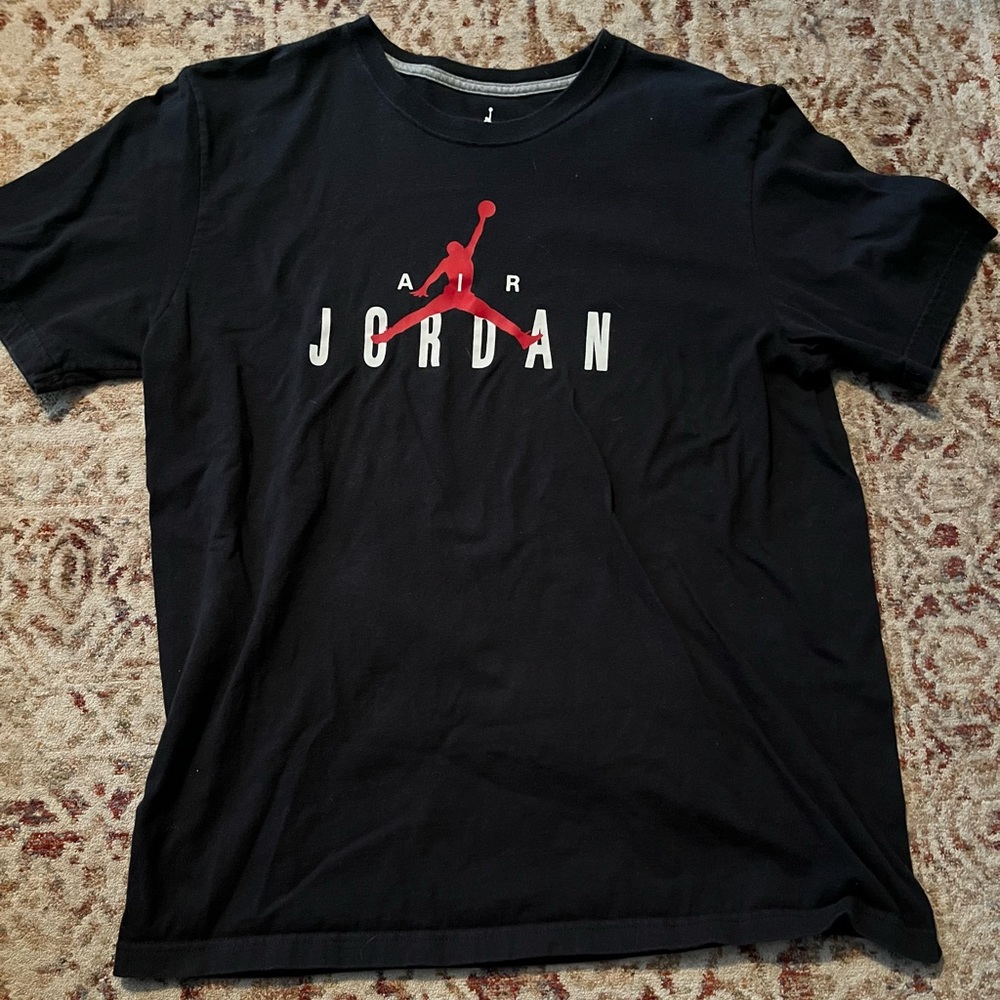 Air Jordan Vintage Black & Red Logo Short Sleeve Shirt size Large